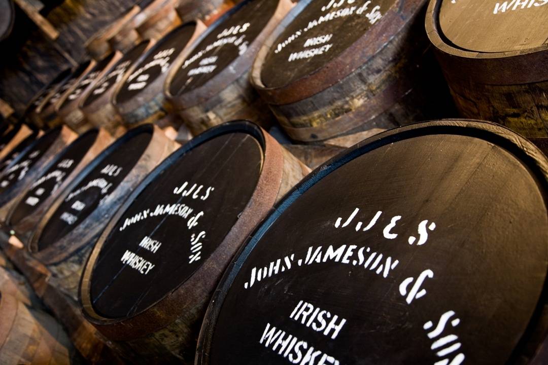 Když si whiskey hraje se sudy. Vítej v největším festivalovém sudu v Evropě