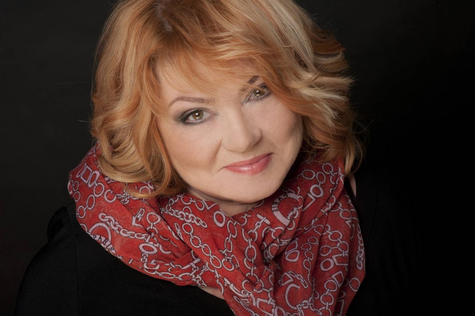 TOP 7 nezapomenutelných písní Věry Špinarové