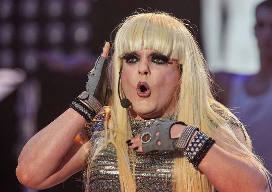 TOP 7 vystoupení třetí řady Tvoje tvář má známý hlas: Milan Peroutka jako hermafrodit a další perly