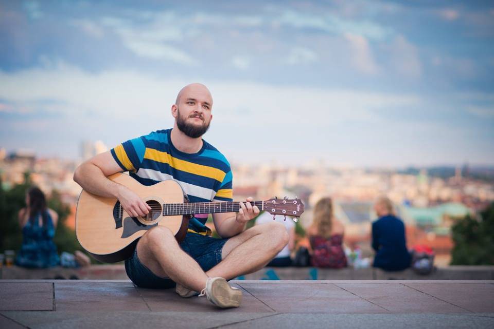 Kdo jede na podzimní turné (IV.): Jelen, Miro Žbirka, Richard Müller, Tata Bojs nebo Aneta Langerová