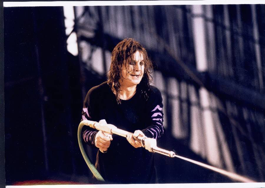 Ozzy Osbourne: Tři nejbláznivější koncertní eskapády Prince temnot