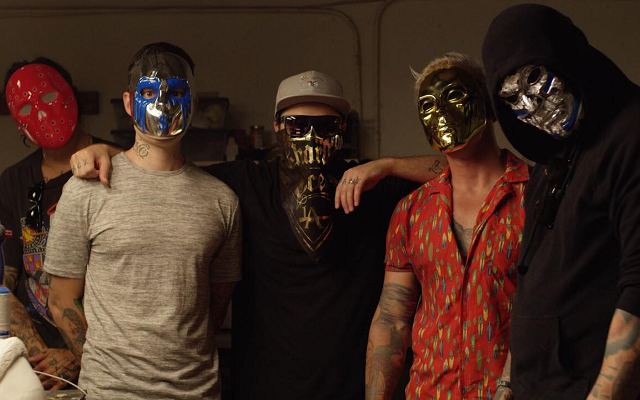 TOP 7 nejšílenějších rockových převleků: Démoničtí Slipknot, pekelníci Ghost i vlčí hlavy Man With A Mission