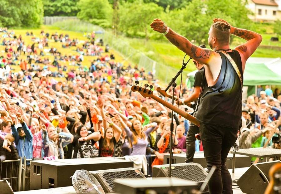 Kam v roce 2019 na festivaly (I.): Rock for People přiveze Bring Me The Horizon, Metronome láká na Liama Gallaghera
