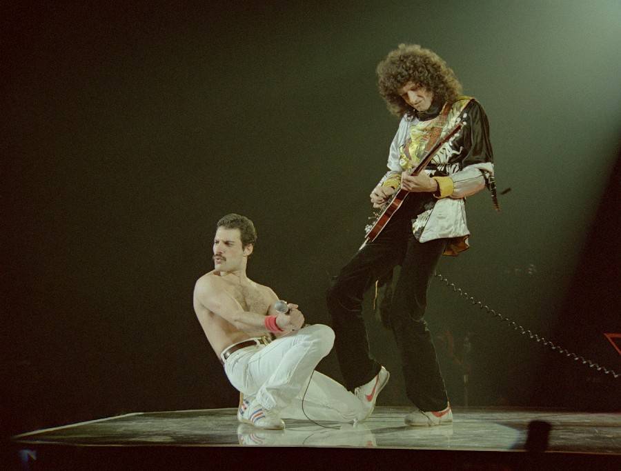 TOP 5 koncertů Queen a Freddieho Mercuryho: Zbořili Wembley i Live Aid, sílu měl také zpěvákův tribute