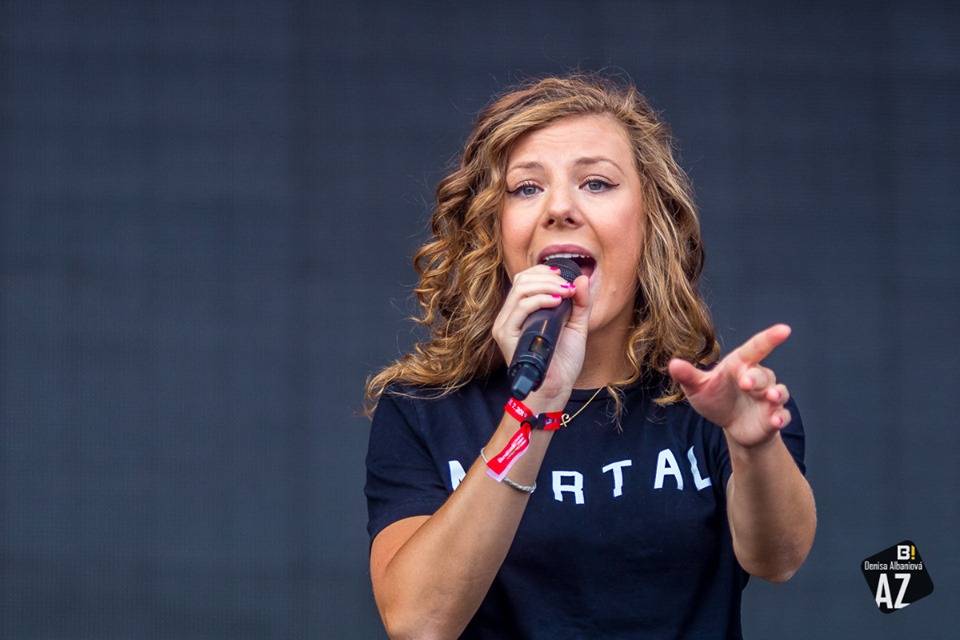 TOP 10 domácích videoklipů roku 2019 podle iREPORTu: Matěj Ruppert jako Hitler i Vypsaná fiXa na jeden záběr