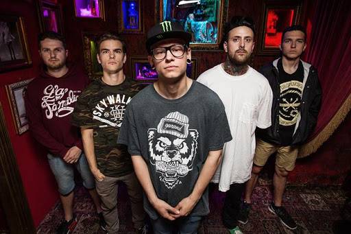 ANKETA (I.): Co dělají muzikanti, když nehrají? Xindl X chystá muzikál, Pokáč pracuje jako ajťák, Voxel má pořad v rádiu