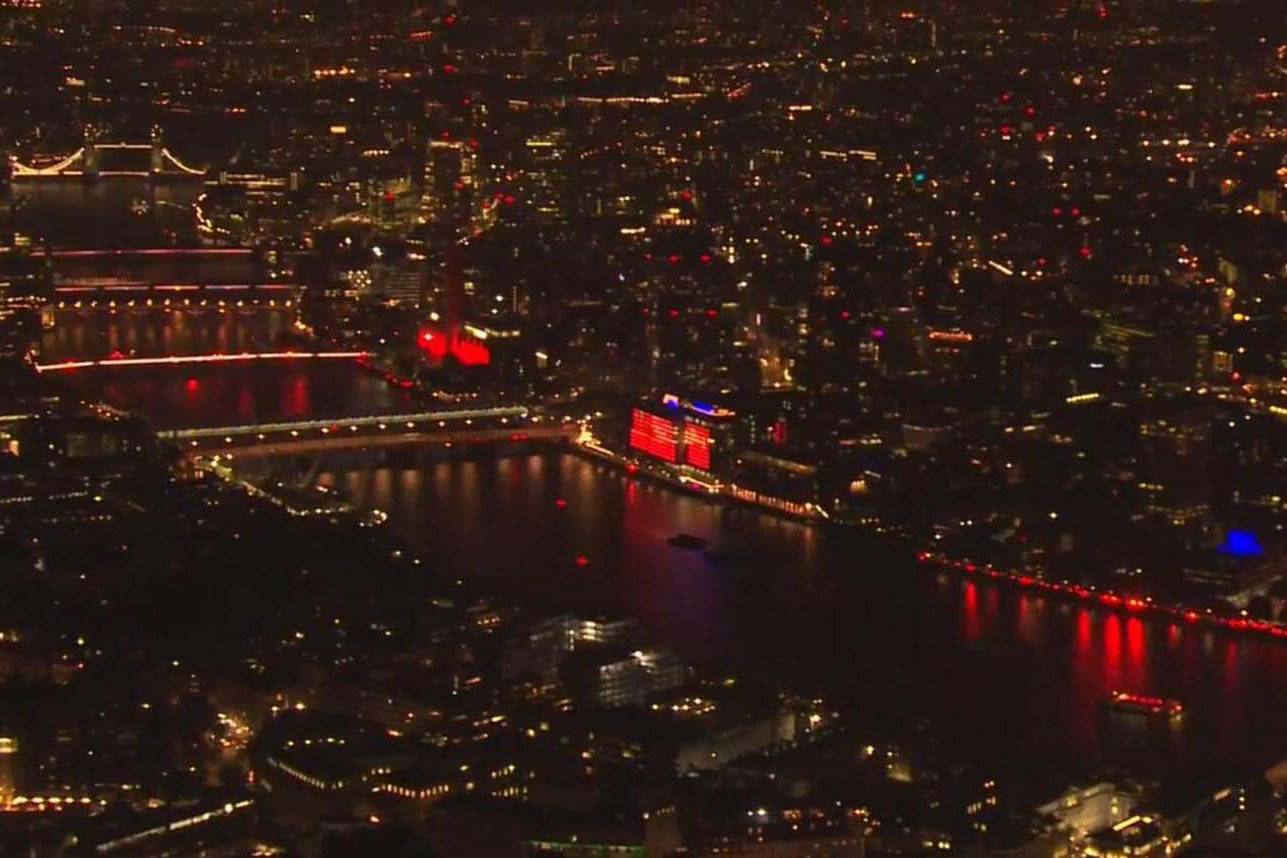 GALERIE: Pozor, červená! České kluby svítí na poplach