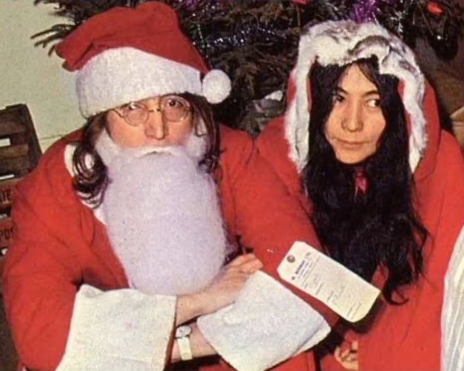 TOP 20 vánočních písní. Mariah Carey versus Queen, Lemmy, G.G. Allin, Run-D.M.C. a další