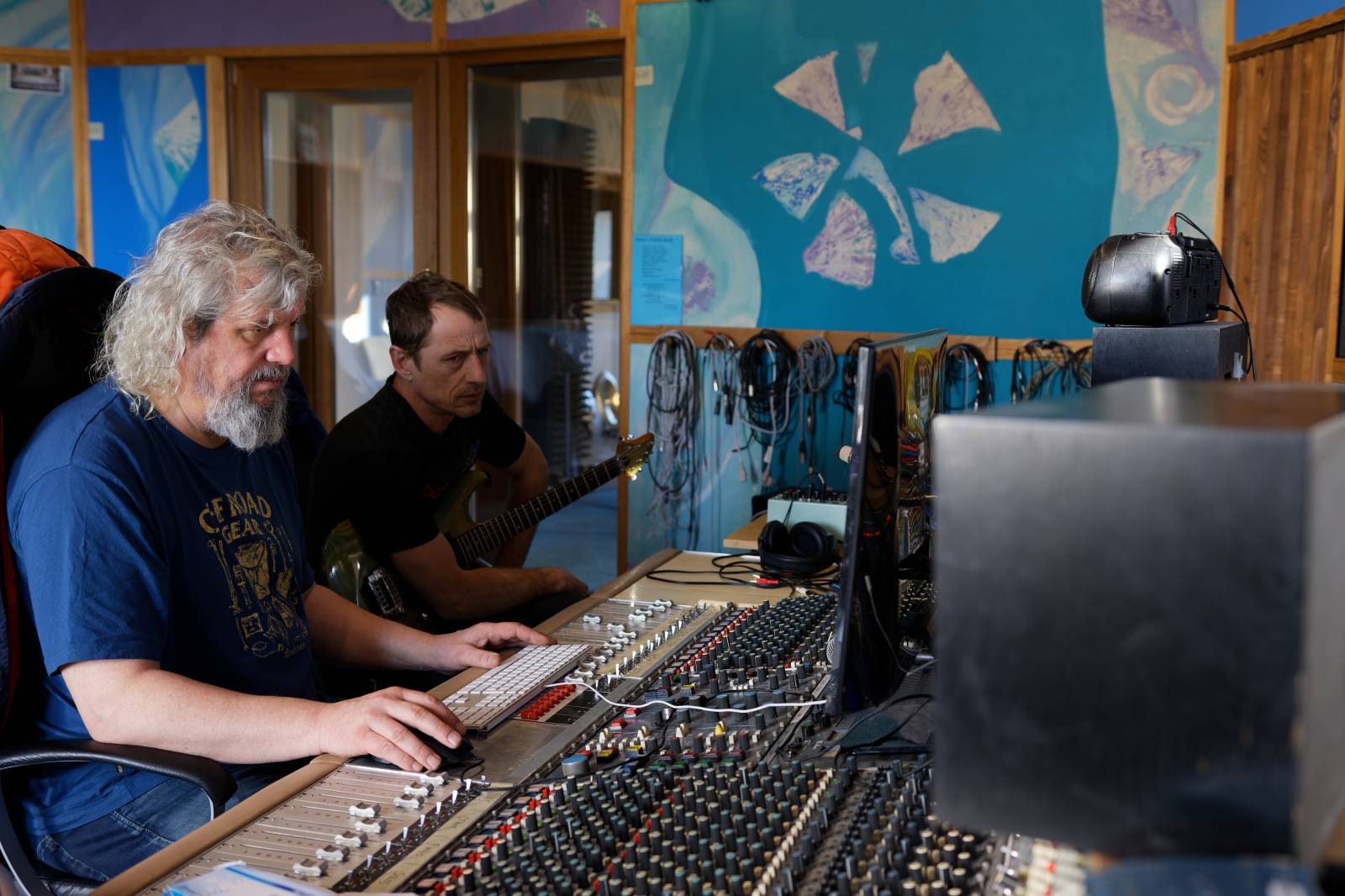 S Wohnout ve studiu. Jak vzniká nová deska kapely?