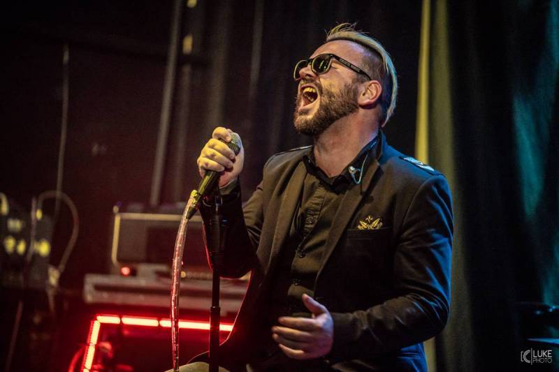 Na co se těšit v prosinci: Monkey Business chystají trojkoncert a Rock Café přivítá Th!s