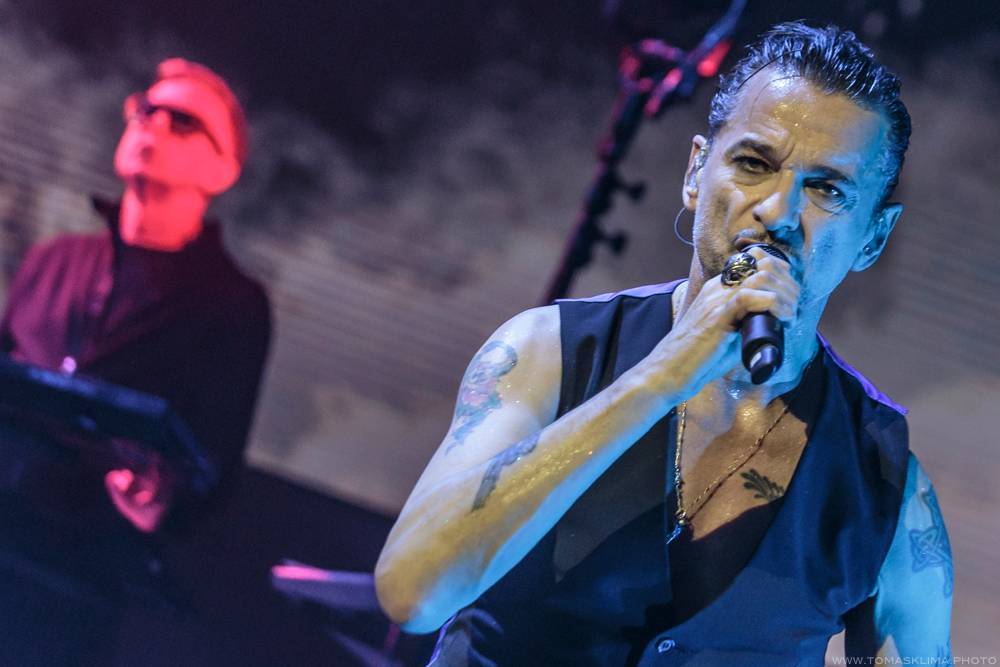 BIZÁR TÝDNE: Depeche Mode a folk? Polská skupina předělala hit Enjoy The Silence