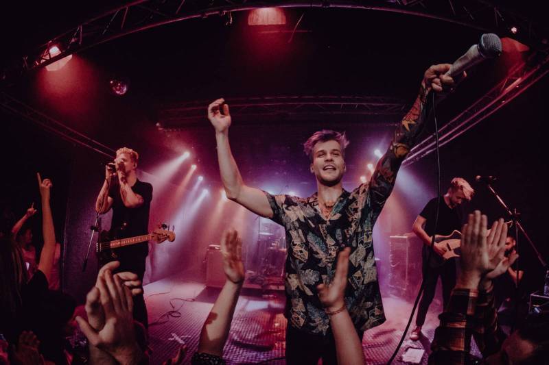 ANKETA | Rok 2021 pohledem Olympiku, Voxela, Honzy Křížka, Lásky, Elis Mraz a dalších. Jak ho hodnotí a co je čeká v tom letošním?