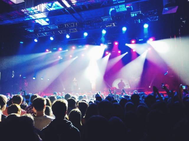 Co si obléct na koncert? Máme pro vás několik tipů na outfity, díky kterým nezapadnete v davu