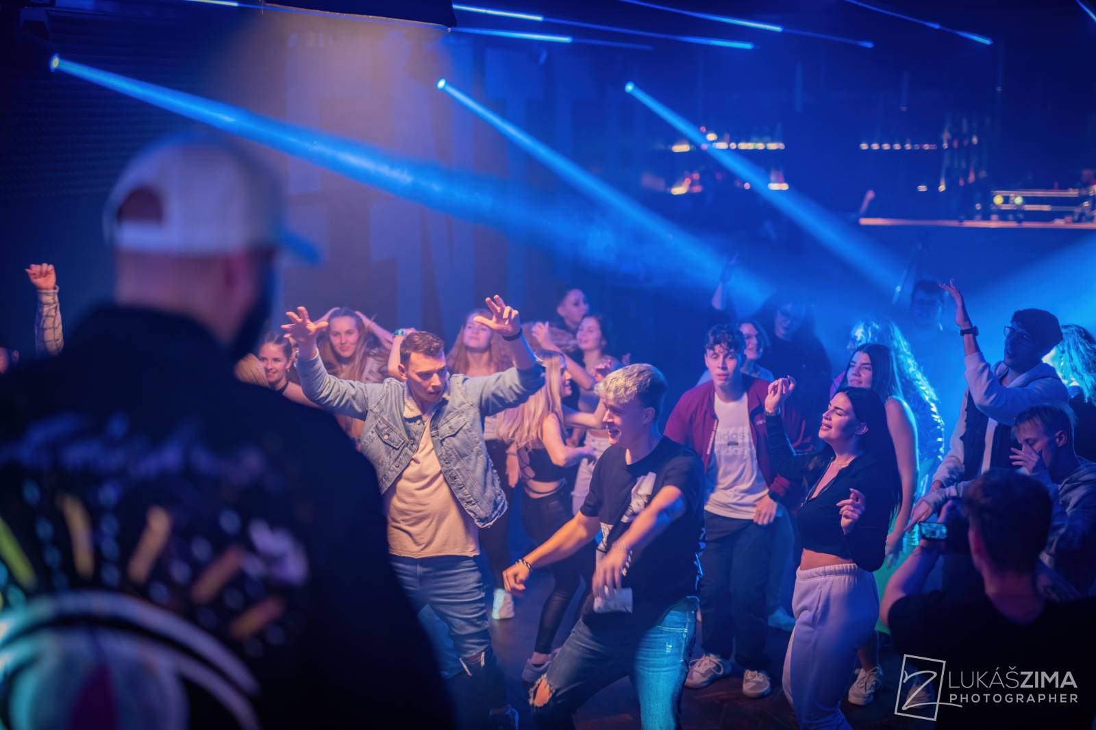 Eduard Rovenský končí v Poetice. Proč, nám vysvětlil na natáčení videoklipu své nové kapely