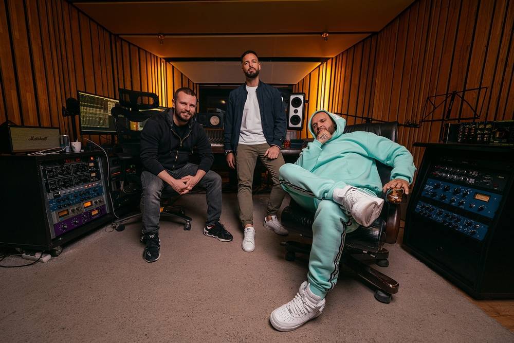 PŘEHLED | Koncerty, na které se v roce 2023 těšit. V zimních měsících dorazí Till Lindemann či blink-182, do O2 areny se chystají Ewa Farna, Lucie i Dymytry