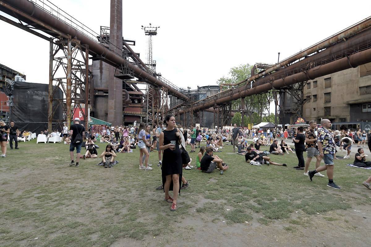 TOP 6 důvodů, proč vyrazit Colours of Ostrava: Jedinečná atmosféra, skvělá hudba i unikátní areál