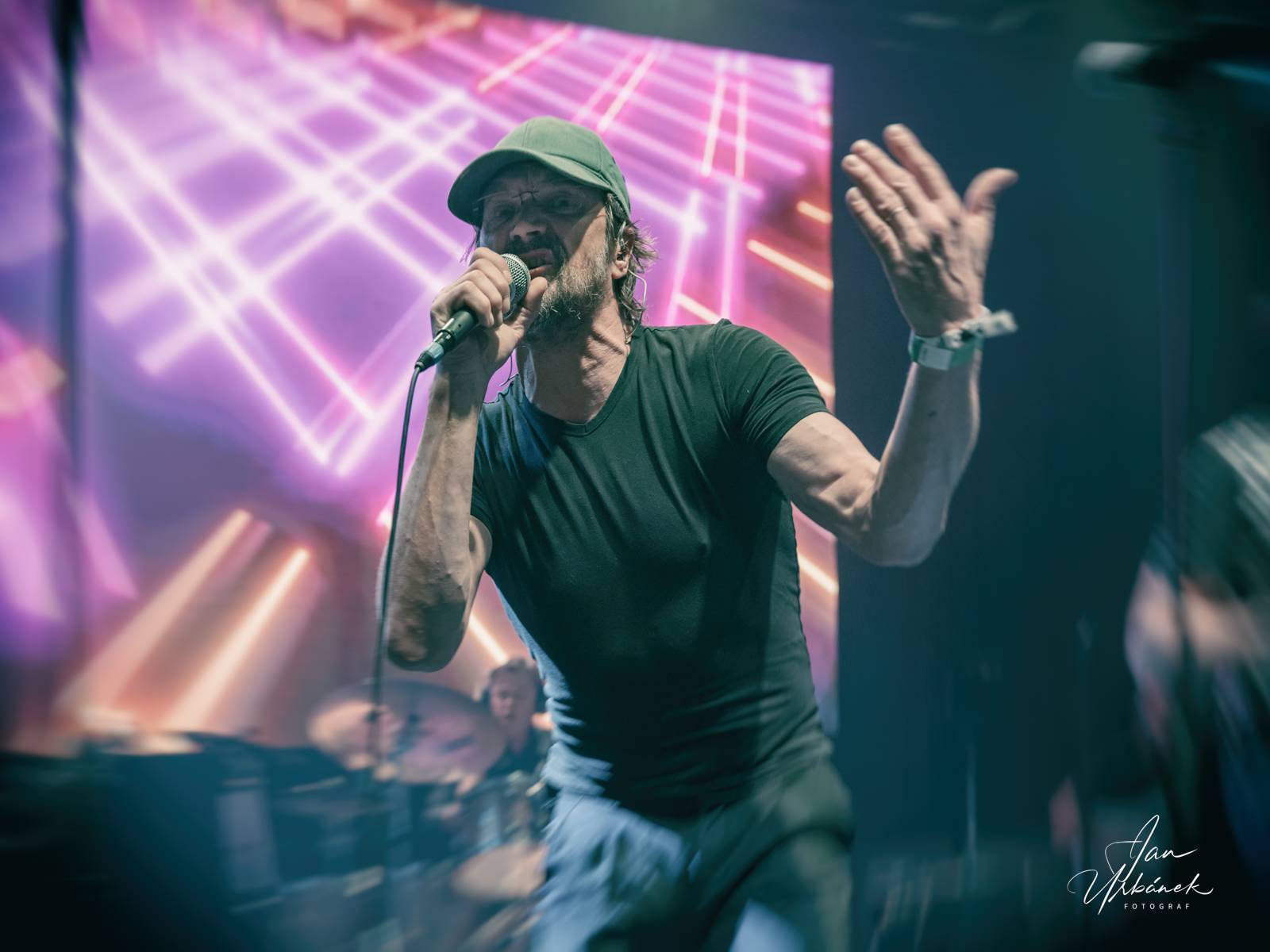 Nominační tipy Žebříku (II.): Kapelou roku se mohou stát J.A.R., Chinaski nebo Jelen, nejlepší alba nahráli Marek Ztracený či David Koller