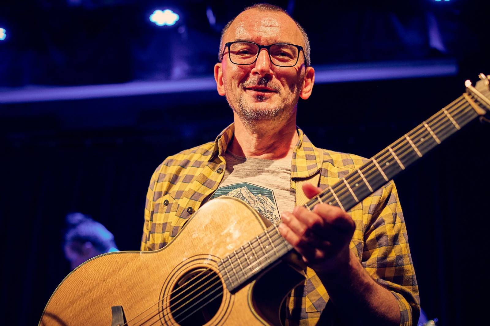 RECENZE: Hudba a texty Tomáše Průši si zaslouží najít své příznivce