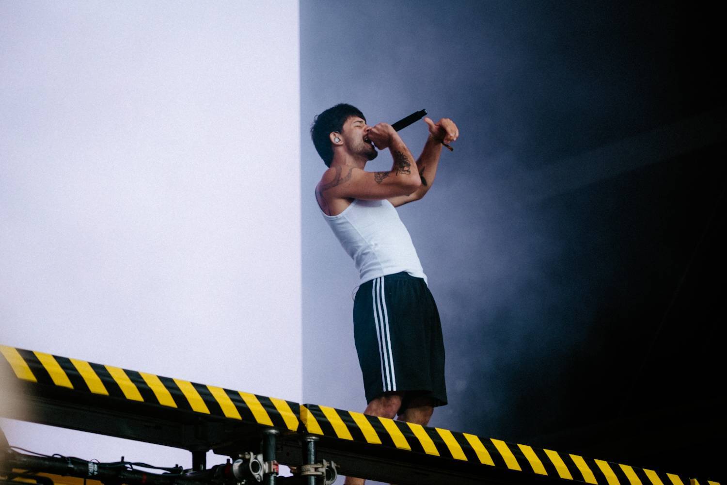 LIVE: Colours of Ostrava, den druhý. Výbušný Iggy Pop, uhrančivý Finneas i skvělá show Calina