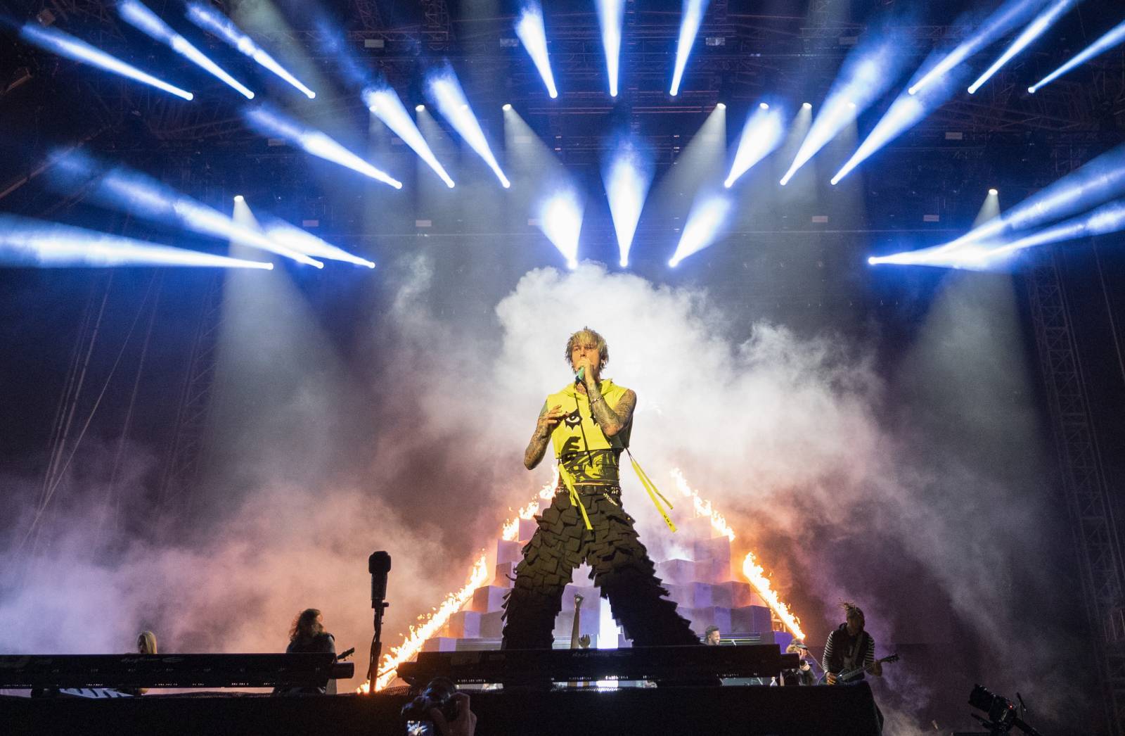 Na co se těšit v únoru: Béla Fleck zahraje na JazzFestBrno, mgk v O2 areně a Motionless In White, The Last Dinner Party i Tata Bojs ve Foru Karlín