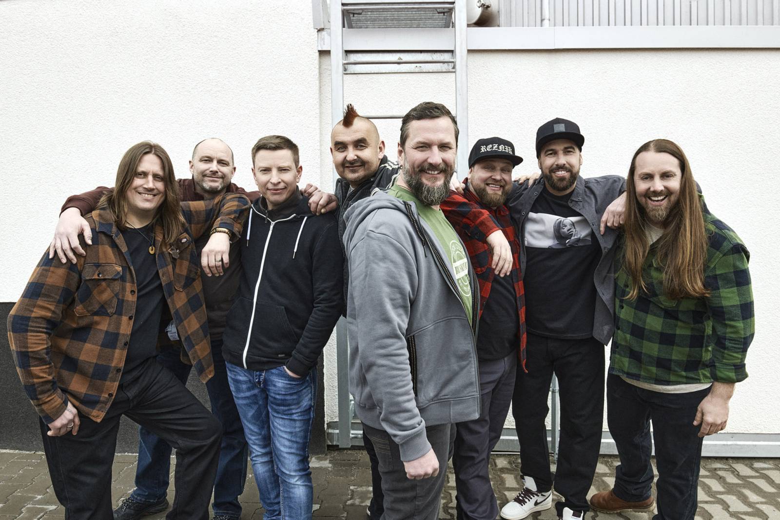 Nominační tipy Žebříku: Mezi skupinami můžete hlasovat pro Chinaski, Mňágu a Žďorp i Rybičky 48, objeveni byli Šimon Opp nebo Doctor Victor