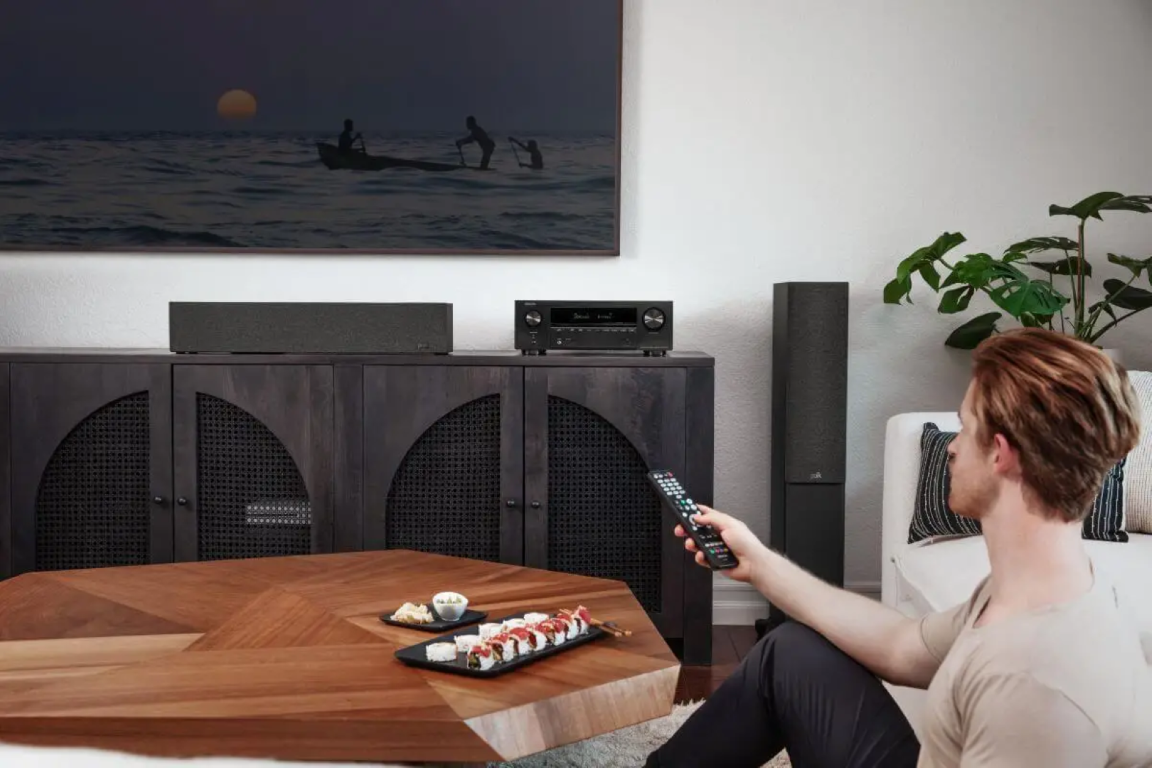 Proč profesionálně vybavená domácí kino místnost působí takovým dojmem?