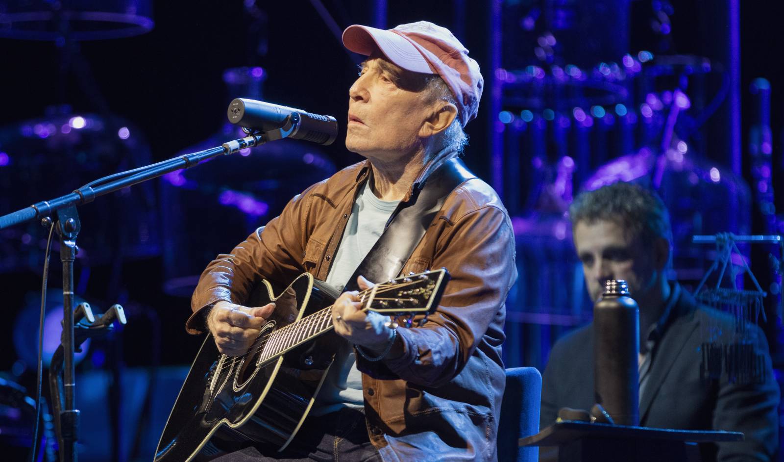 Paul Simon se chystá do Prahy. Poslechněte si TOP 10 písní tohoto geniálního skladatele