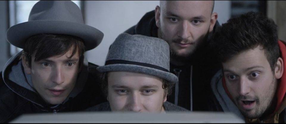 BLOG: Pokáč - Vymlácený entry jsou nostalgickým vzpomínáním na neopakovatelnou dobu