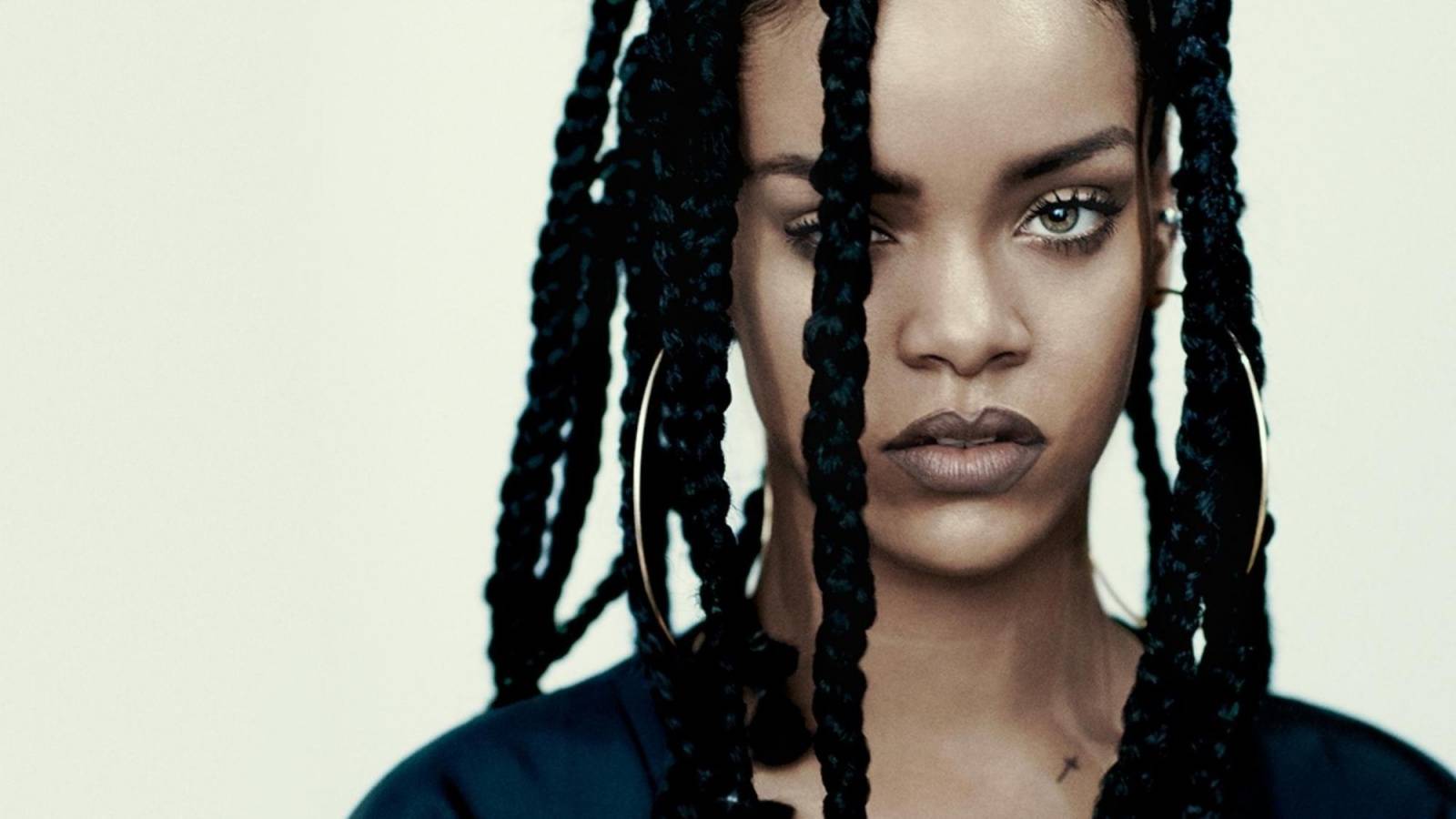 HITPARÁDY (38.): Jak to ta Rihanna dělá? I s nehitovou deskou strhla davy