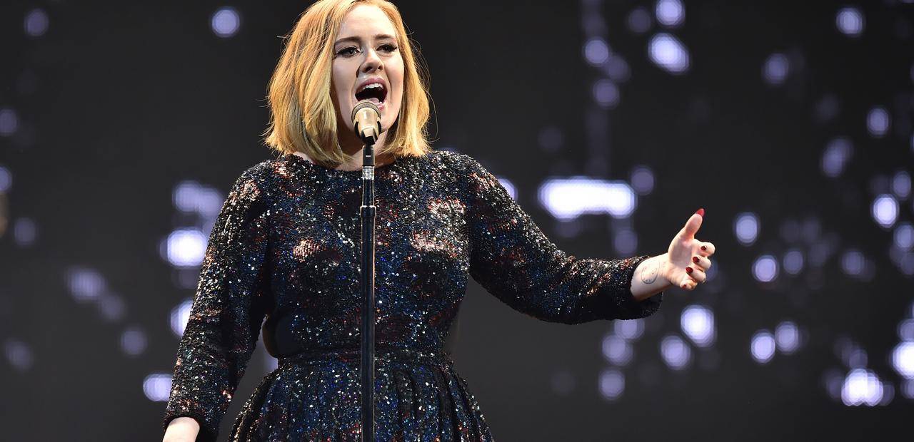 POST SCRIPTUM (38): Adele nemá s bruselskými teroristy slitování. Jste zm*di, vzkazuje jim