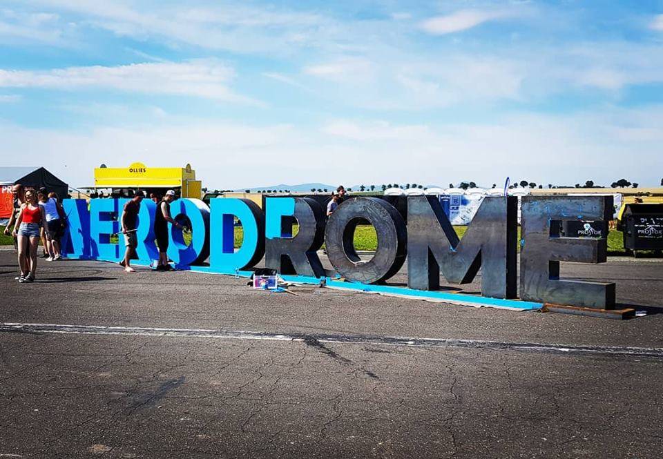 BLOG: Aerodrome festival přinesl nejen vytoužené hvězdy, ale i problémy s placením a kyvadlovou dopravou