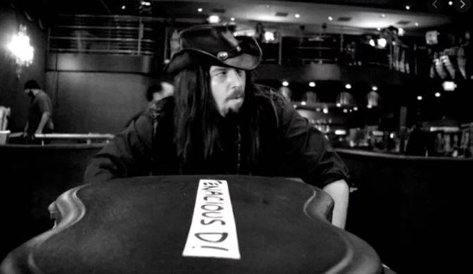 BLOG: Chtěli byste být bedňákem kapely? Tohle byste měli vědět, než do toho půjdete