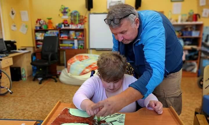 Zemřel Radim Hromádko, fotograf a srdcař, který muzice a pomoci druhým obětoval téměř vše 