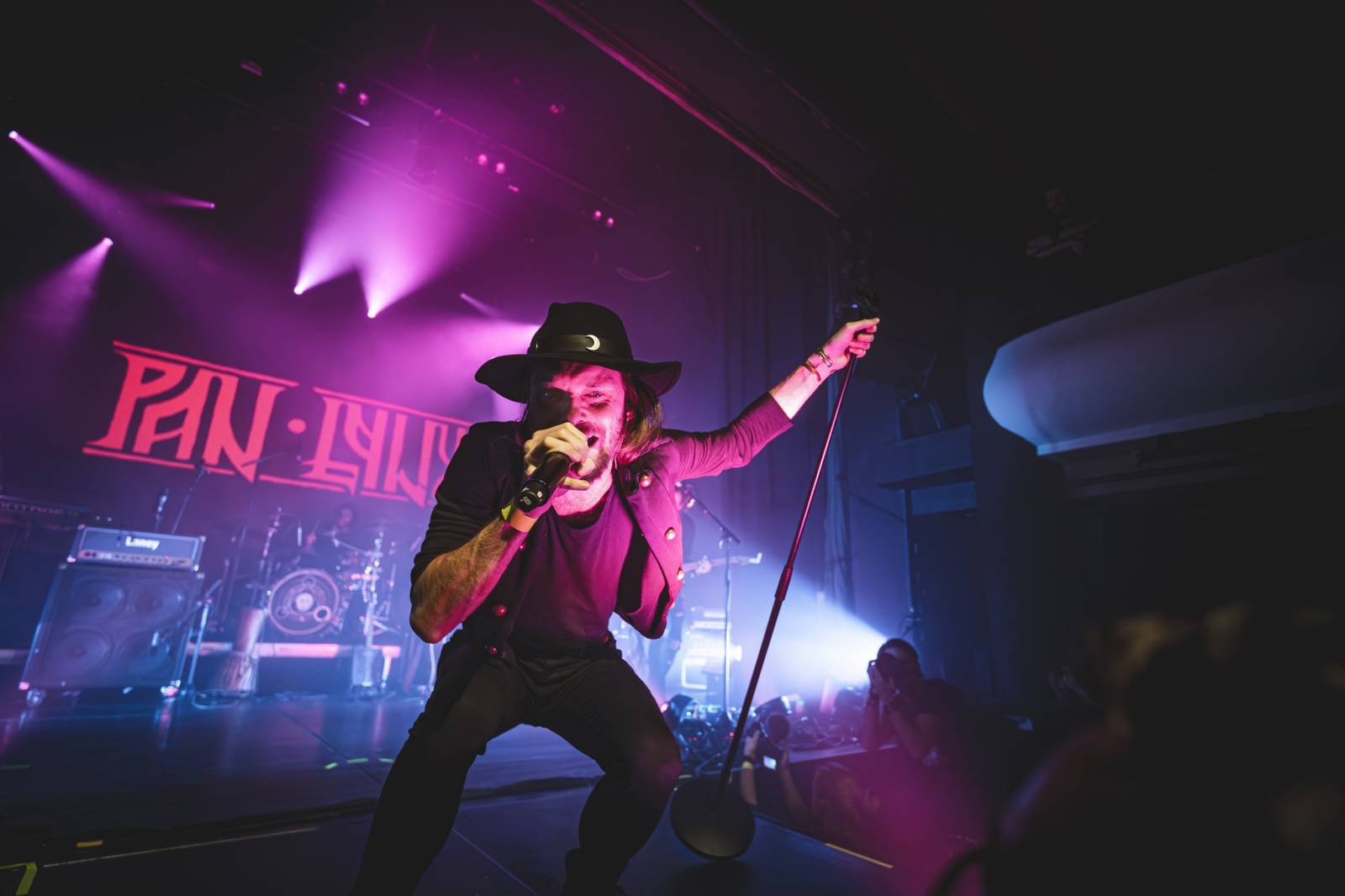 ROCK BLOG | Pan Lynx: Mokrej sen o Akráči