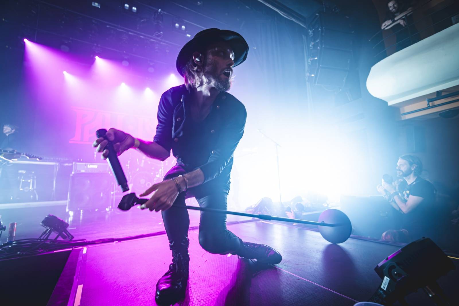 ROCK BLOG | Pan Lynx: Mokrej sen o Akráči