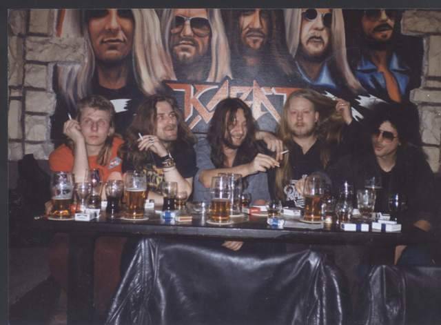 Metalománie: VII. díl Odkaz vypitých lahví