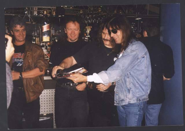 Metalománie: VII. díl Odkaz vypitých lahví