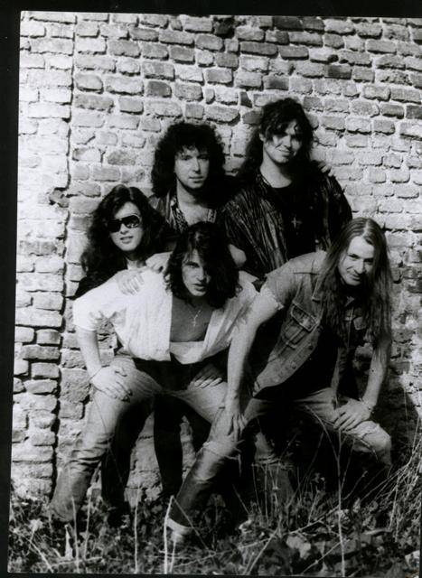 Metalománie: X. díl Vzácný šálek s vůní dálek