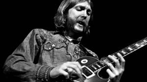 Obdivoval ho Eric Clapton a šlapal na paty Jimimu Hendrixovi, to byl Duane Allman 
