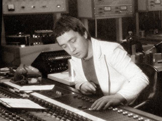 George Young - šedá eminence v pozadí AC/DC