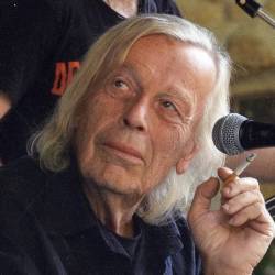 Svatopluk Karásek - Duchovní spjatý s českým undergroundem, originální písničkář a občanský aktivista