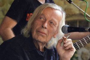 Svatopluk Karásek - Duchovní spjatý s českým undergroundem, originální písničkář a občanský aktivista