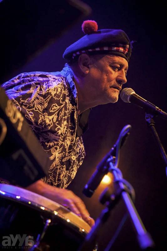 Richard Tesařík - Výrazná postava z prostředí Hanspaulky spojila reggae a latinskou hudbu s humorem