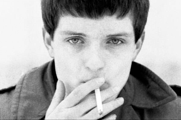 SMRT SI ŘÍKÁ ROCK'N'ROLL: Ian Curtis (43.)