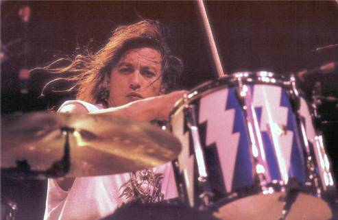 SMRT SI ŘÍKÁ ROCK'N'ROLL: Randy Castillo (154.)