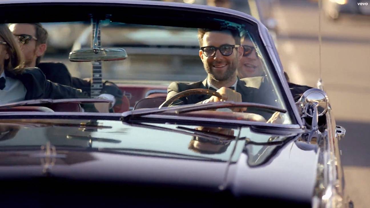 VIDEO: 66 hitů roku 2015 v jednom balíčku