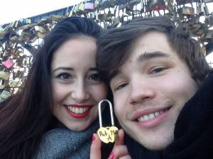 VIDEO: Martin Harich natočil klip pro přítelkyni v Číně. A pozpátku