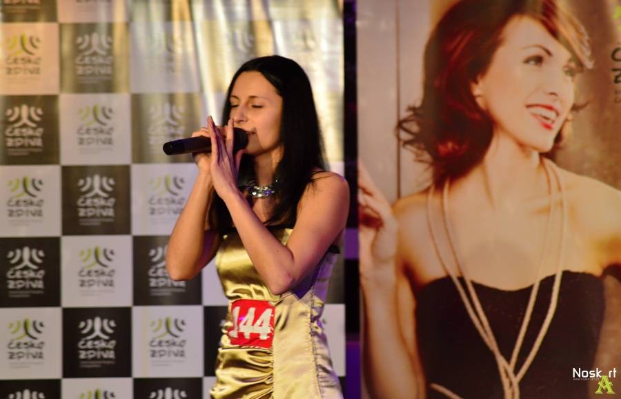 VIDEO: Česko zpívá jde pomalu do semifinále. Kamila Nývltová je patronkou desátého ročníku