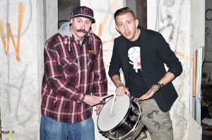 VIDEO: Pekař a bubeník Ondřej Štorek z Rybiček 48 se našli. Začíná jejich miniturné