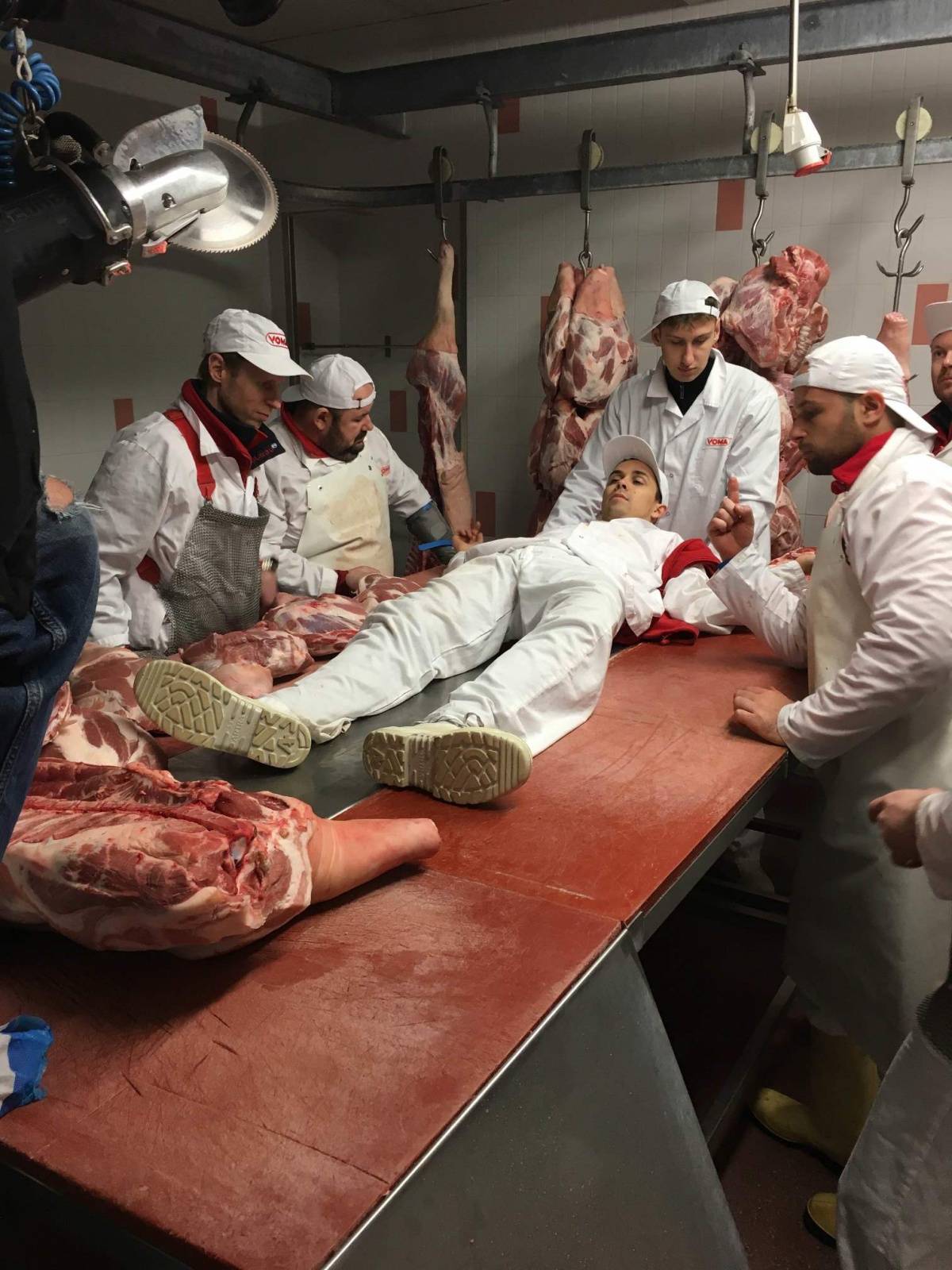 VIDEO: Slza a Fáze pád? Řeznický videoklip ukazuje, že tohle spojení zatím nehrozí